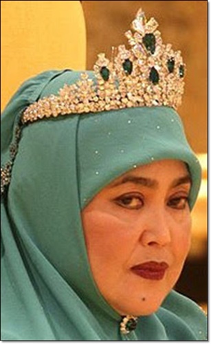 Queen Saleha of Brunei's Emerald Tiara