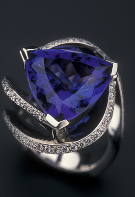 prsten Tanzanite